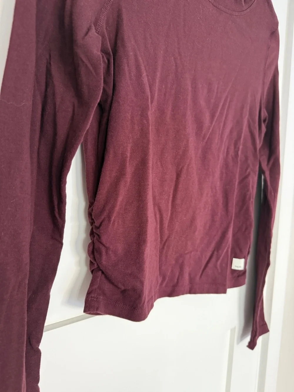 Vuori Long Sleeve Crew Top With Side Ruching in Burgundy - Picture 2 of 4